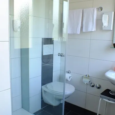 Landgasthof Proell Szálloda 3*